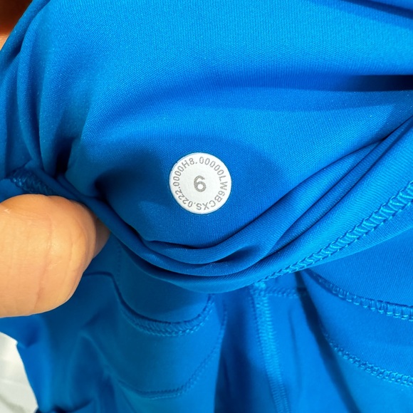 Lululemon Align size 6 23” inseam with pockets - Picture 5 of 5